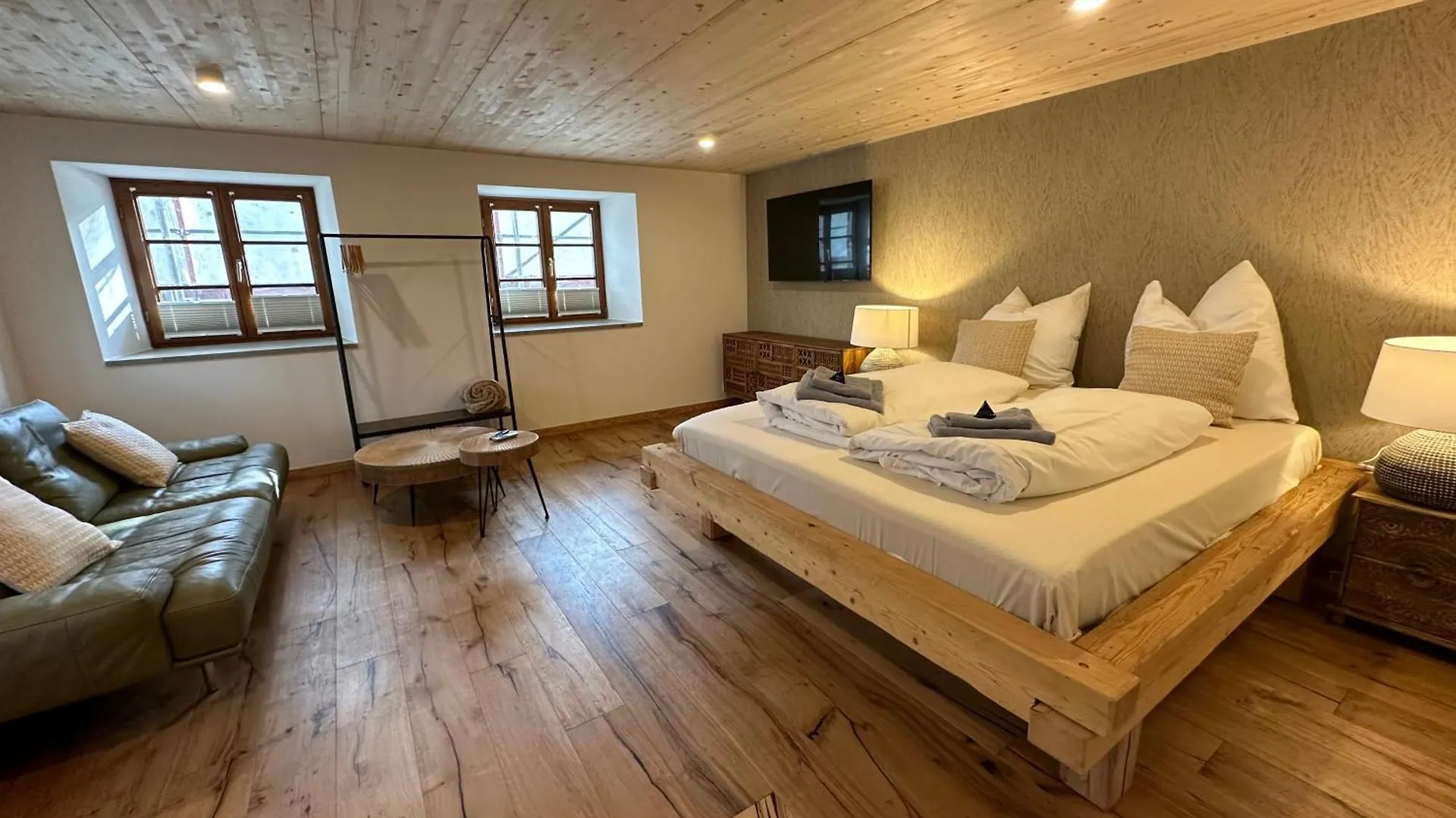 Landhaus Am Weissensee contacts